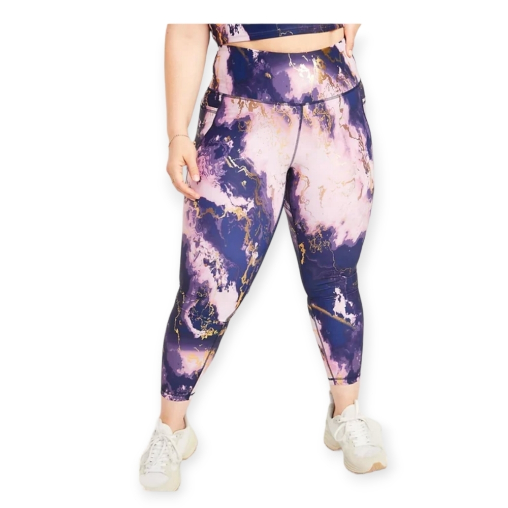 ATHLETIC Purple Pink gold chrome printed capri leggings